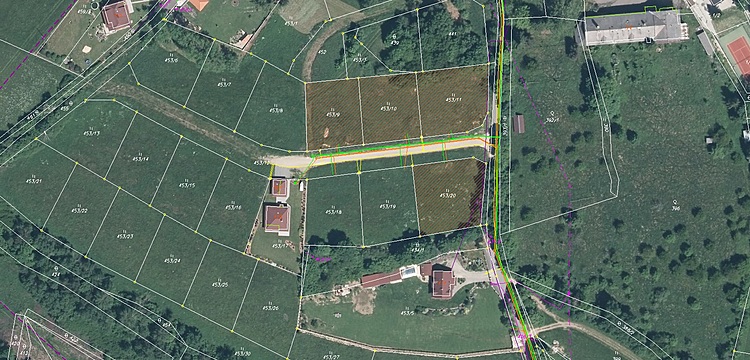 parcely pod hrabicemi